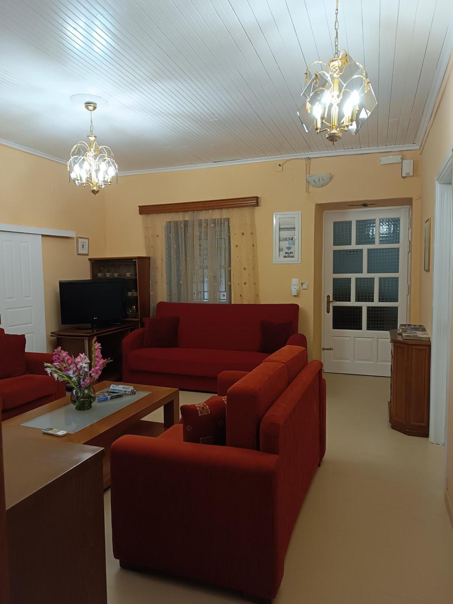 Rodomelo House With Terrace - 4 Bedrooms Leonidio Exterior photo
