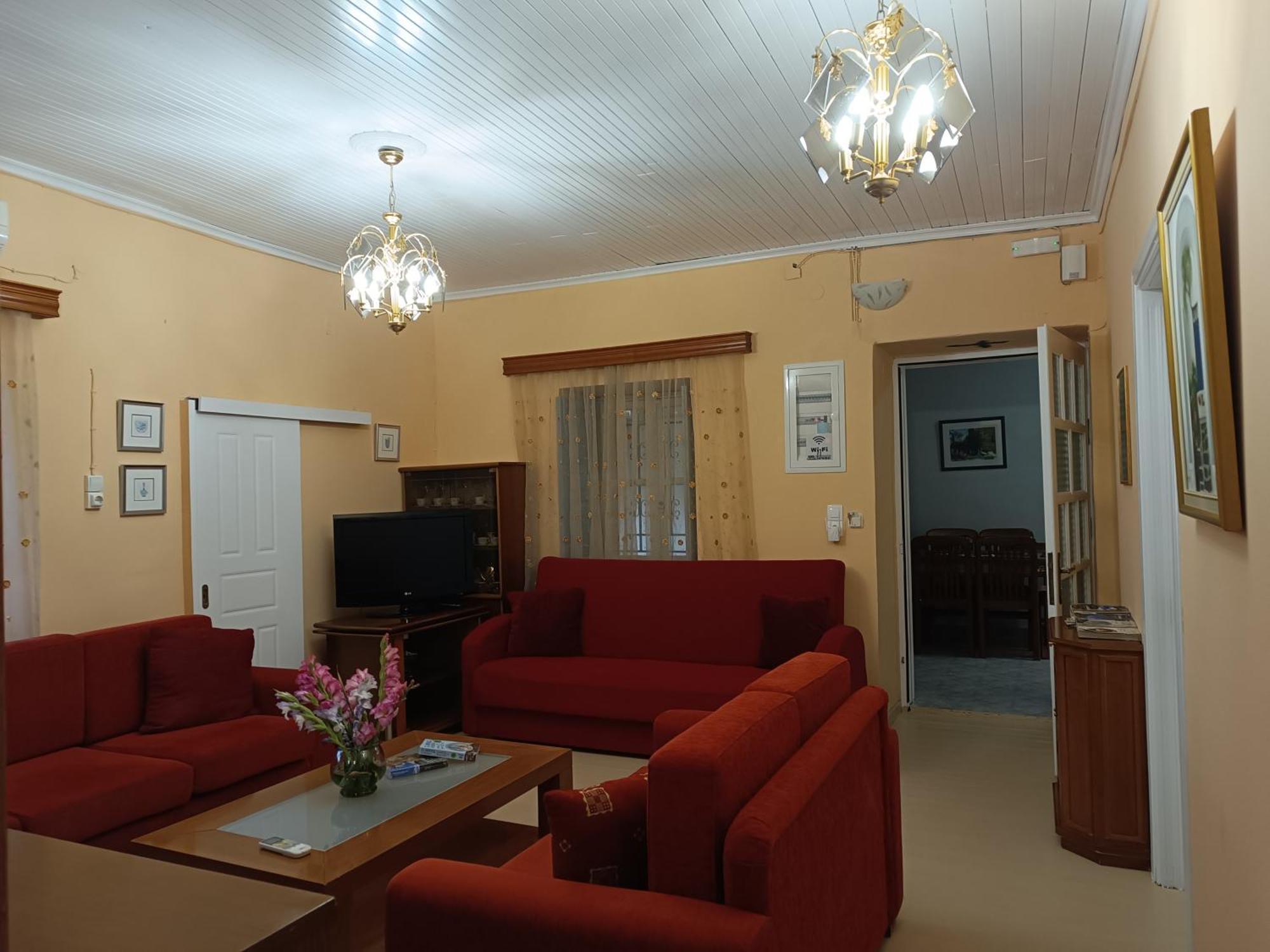 Rodomelo House With Terrace - 4 Bedrooms Leonidio Exterior photo
